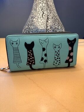 Aqua Cat Print Zip Wallet